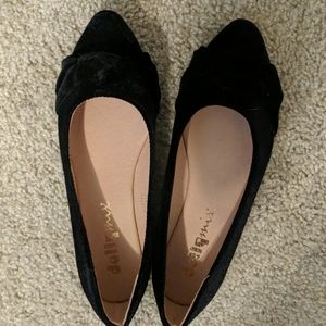 Black knot flats